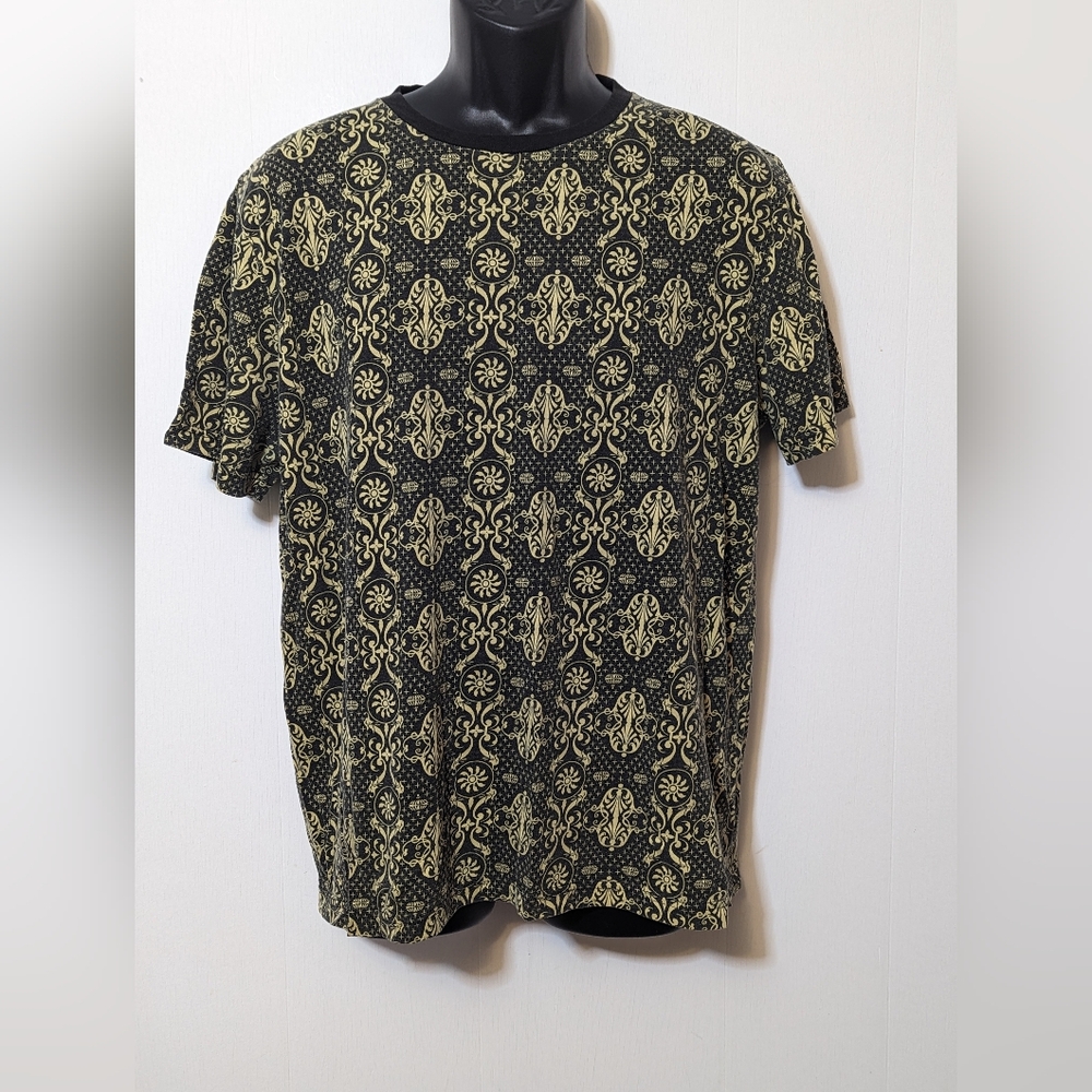 Men's 21 Men An American Brand Black and Yellow AOP T-shirt Size XL